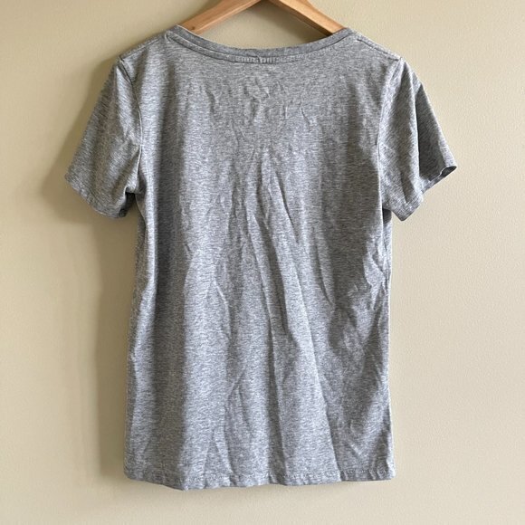 Nike Dri Fit V Neck Top Tee T Shirt Run Gray w/‎ blue black cheetah print Size M - Picture 5 of 5